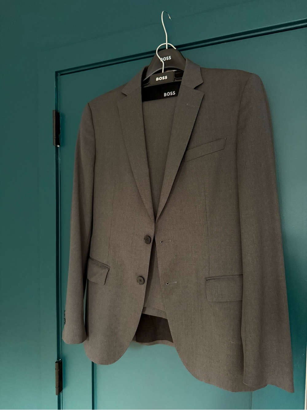 BOSS ONE Men's Charcoal Gray SUIT - Picture 1 of 12